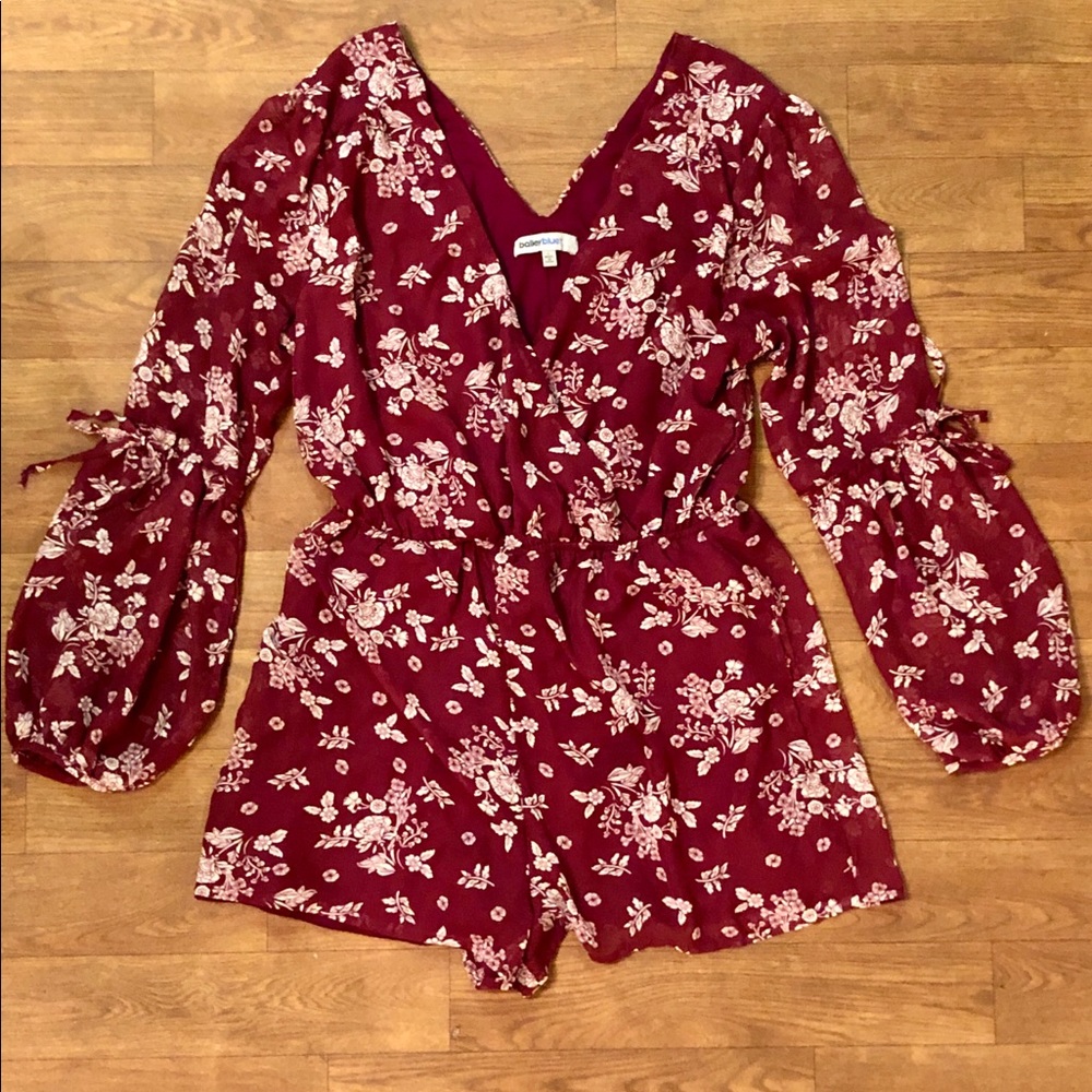 Bailey Blue Floral Romper - Size Large